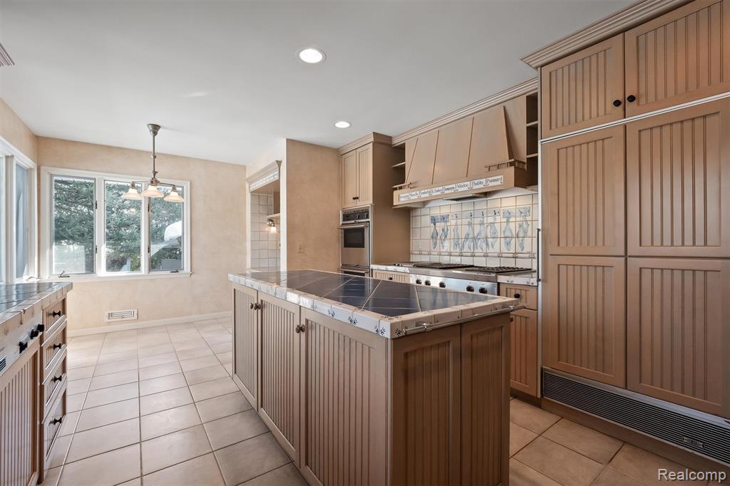 664 Rudgate Road Bloomfield Hills, MI 48304 - Photo 13 of 44 Gallery Image 13