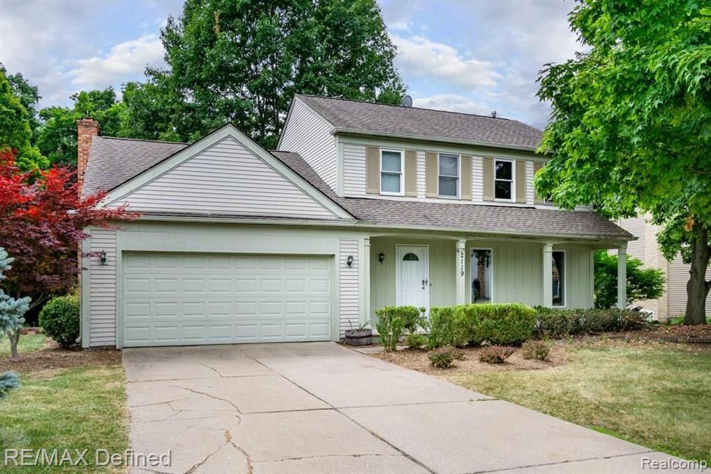 2119 North Fairview Lane Rochester Hills, MI 48306 - Photo 1 of 33