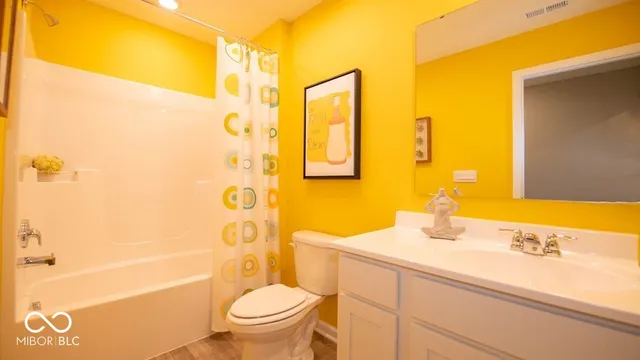 $384,900 | 2600 Kingman Drive, Whitestown, IN 46075