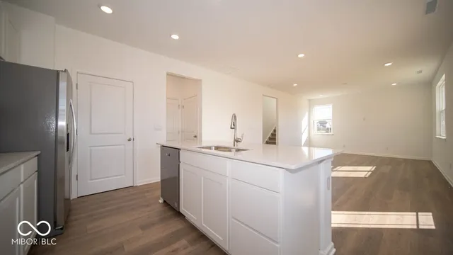 $384,900 | 2600 Kingman Drive, Whitestown, IN 46075