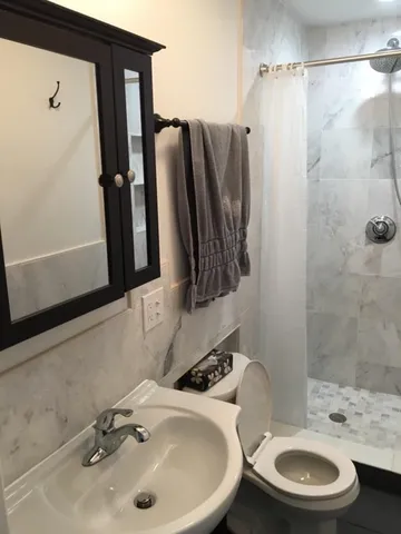 $4,225 | 254 Windsor Street, Unit 1R, Cambridge, MA 02139