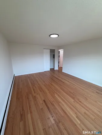 $2,500 | 163 Collins Street, Unit 2, New Britain, CT 06051