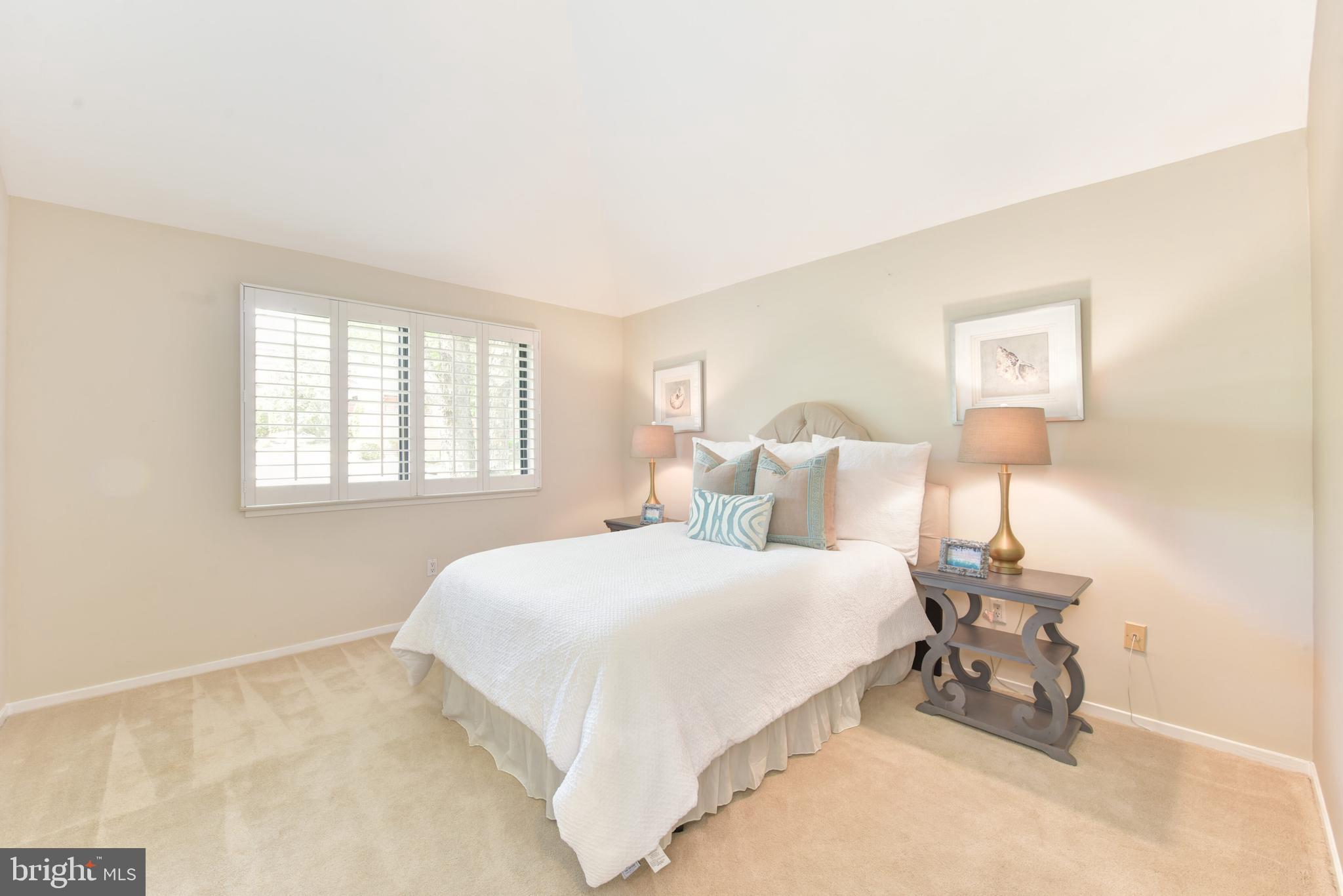 2115 South Bay Lane Reston, VA 20191 - Photo 31 of 53