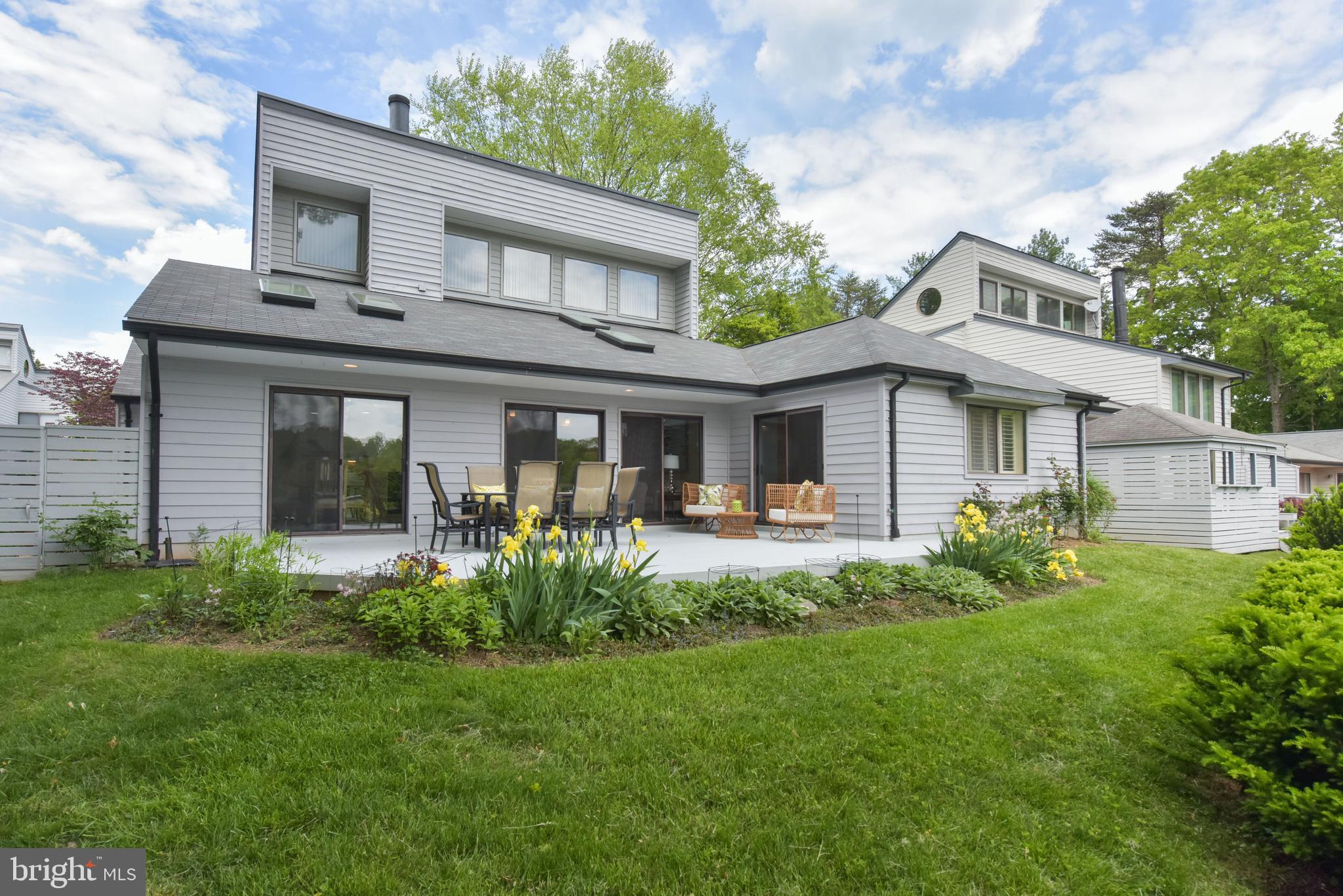 2115 South Bay Lane Reston, VA 20191 - Photo 34 of 53