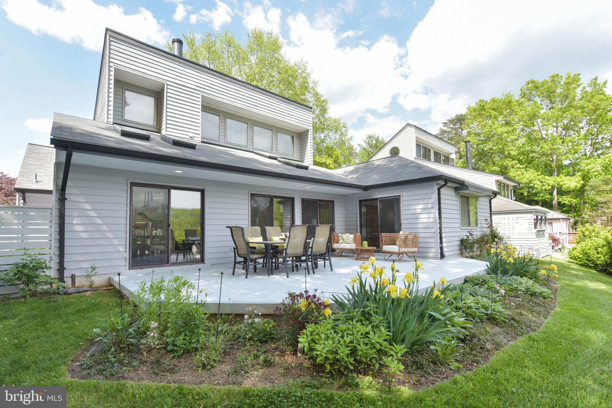2115 South Bay Lane Reston, VA 20191 - Photo 38 of 53