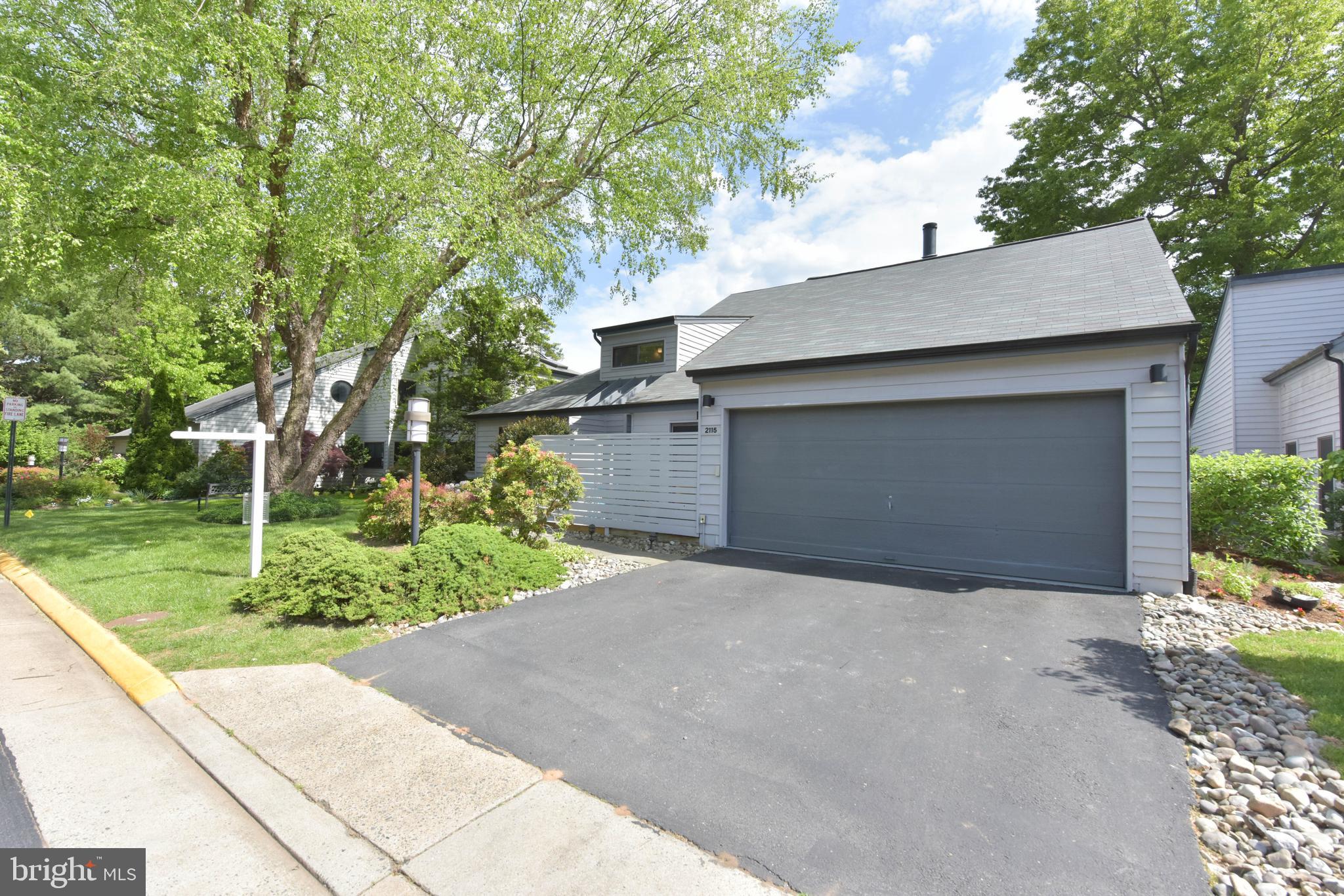 2115 South Bay Lane Reston, VA 20191 - Photo 44 of 53