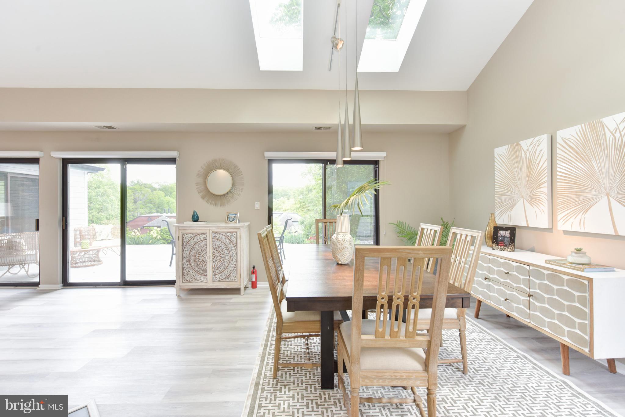 2115 South Bay Lane Reston, VA 20191 - Photo 9 of 53