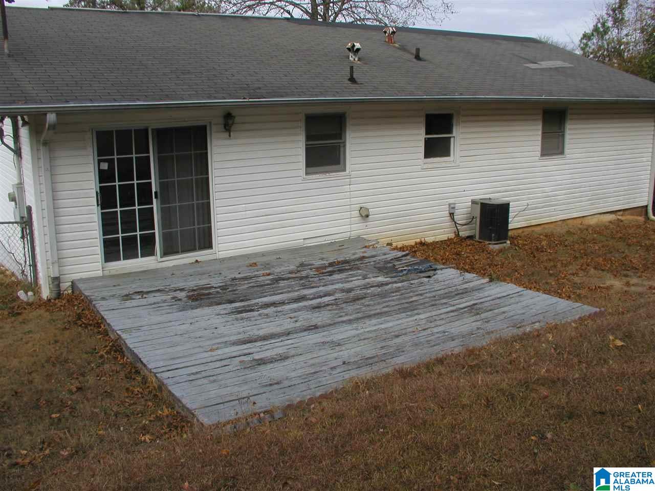100 Oak Road Anniston, AL 36206 - Photo 3 of 17
