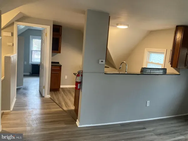 $1,295 | 421 Clements Bridge Road, Barrington, NJ 08007