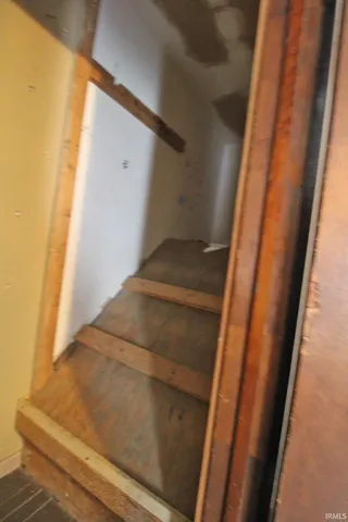 $119,900 | 2214 West Illinois Street, Evansville, IN 47712