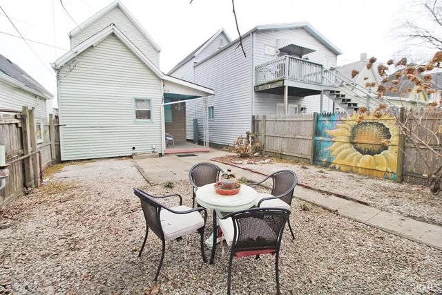 $119,900 | 2214 West Illinois Street, Evansville, IN 47712