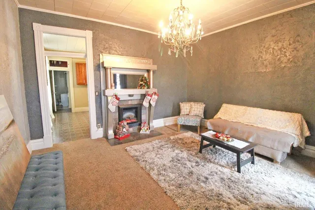 $119,900 | 2214 West Illinois Street, Evansville, IN 47712