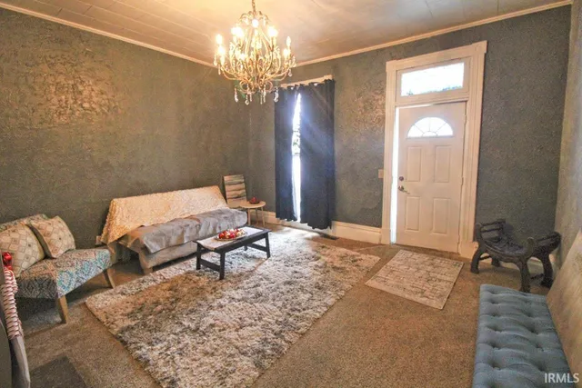 $119,900 | 2214 West Illinois Street, Evansville, IN 47712