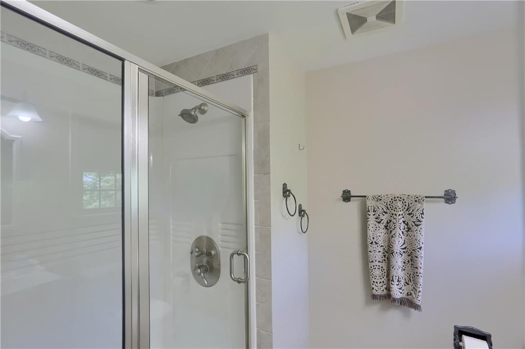 1737 Beaver Grade Road Coraopolis, PA 15108 - Photo 24 of 46 Gallery Image 24