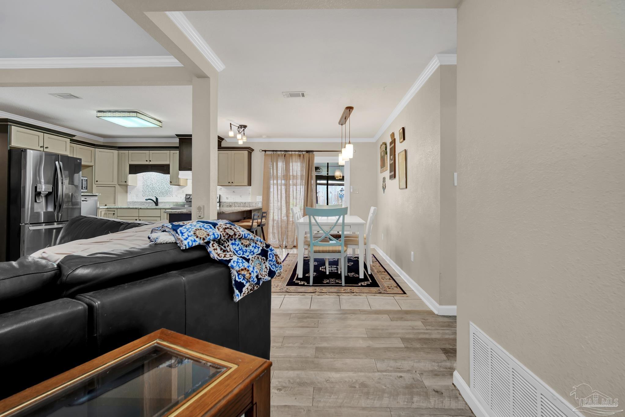 1041 Trout Road Pensacola, FL 32506 - Photo 12 of 59 Gallery Image 12