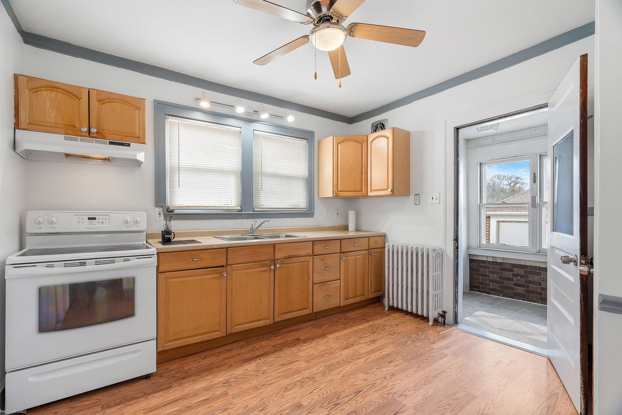 8051 Racine Road Warren, MI 48093 - Photo 13 of 26 Gallery Image 13