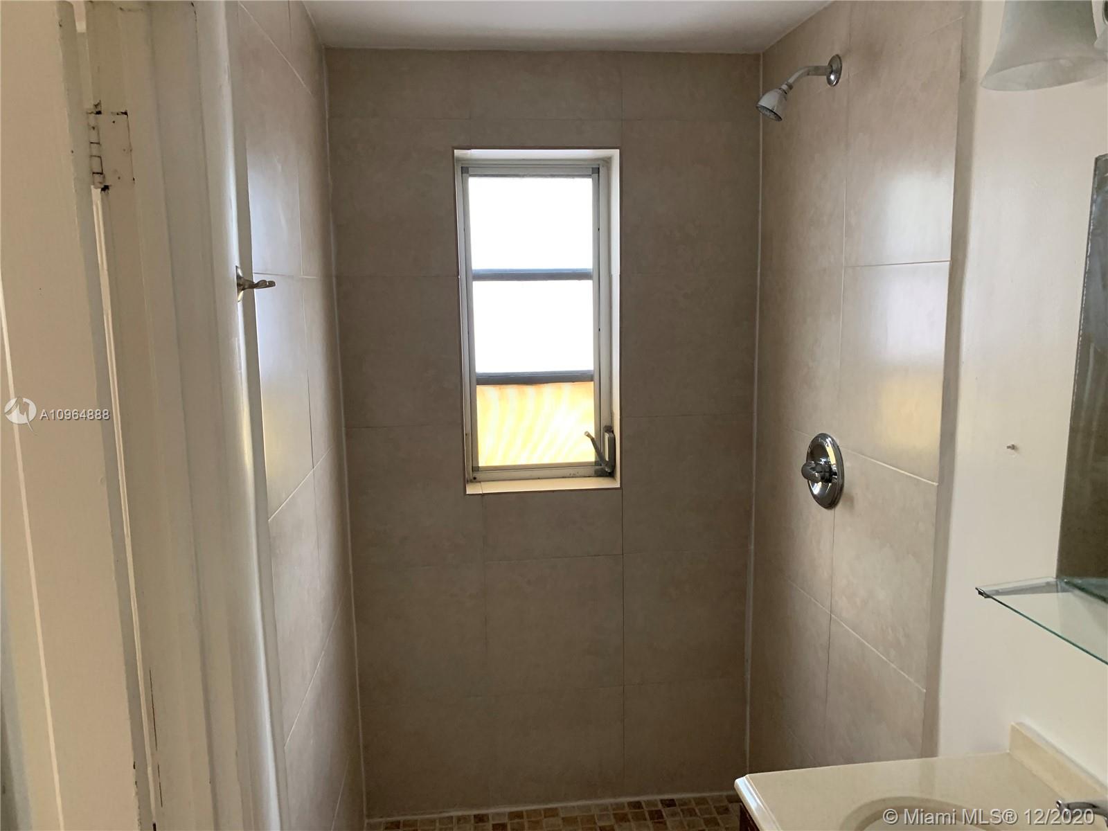 Coral Terrace Miami, FL 33155 - Photo 7 of 10