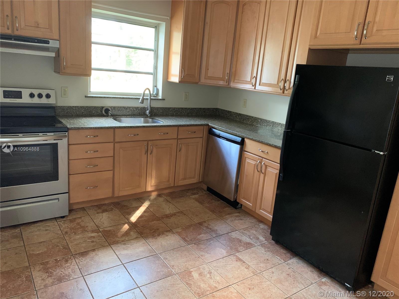 Coral Terrace Miami, FL 33155 - Photo 9 of 10