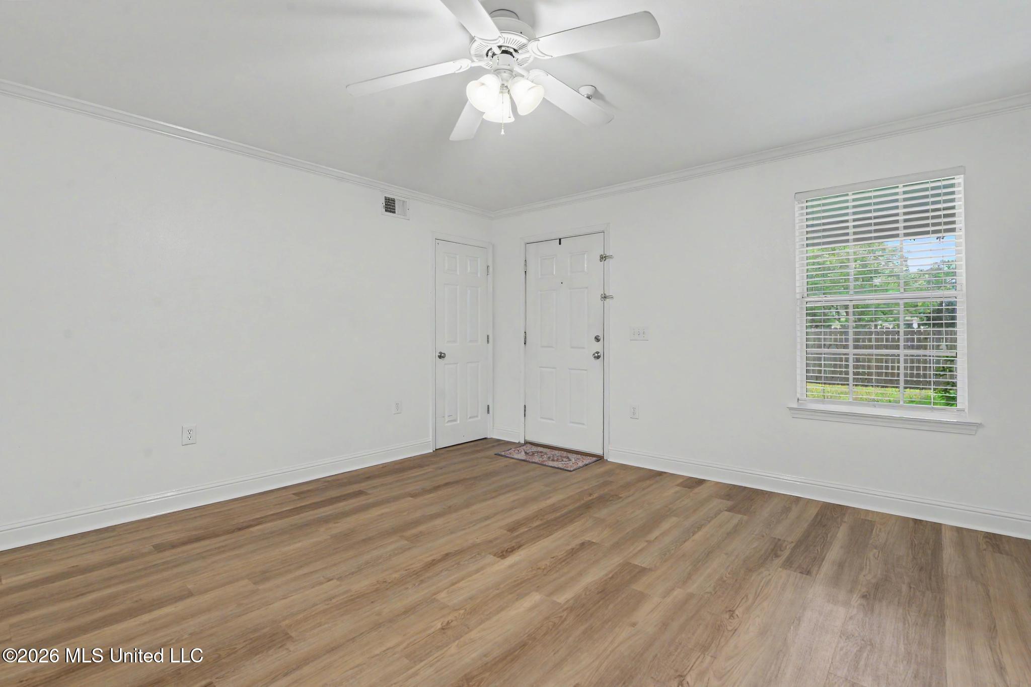 515 Third Street, Unit CONDO #7 Bay St. Louis, MS 39520 - Photo 4 of 27 004