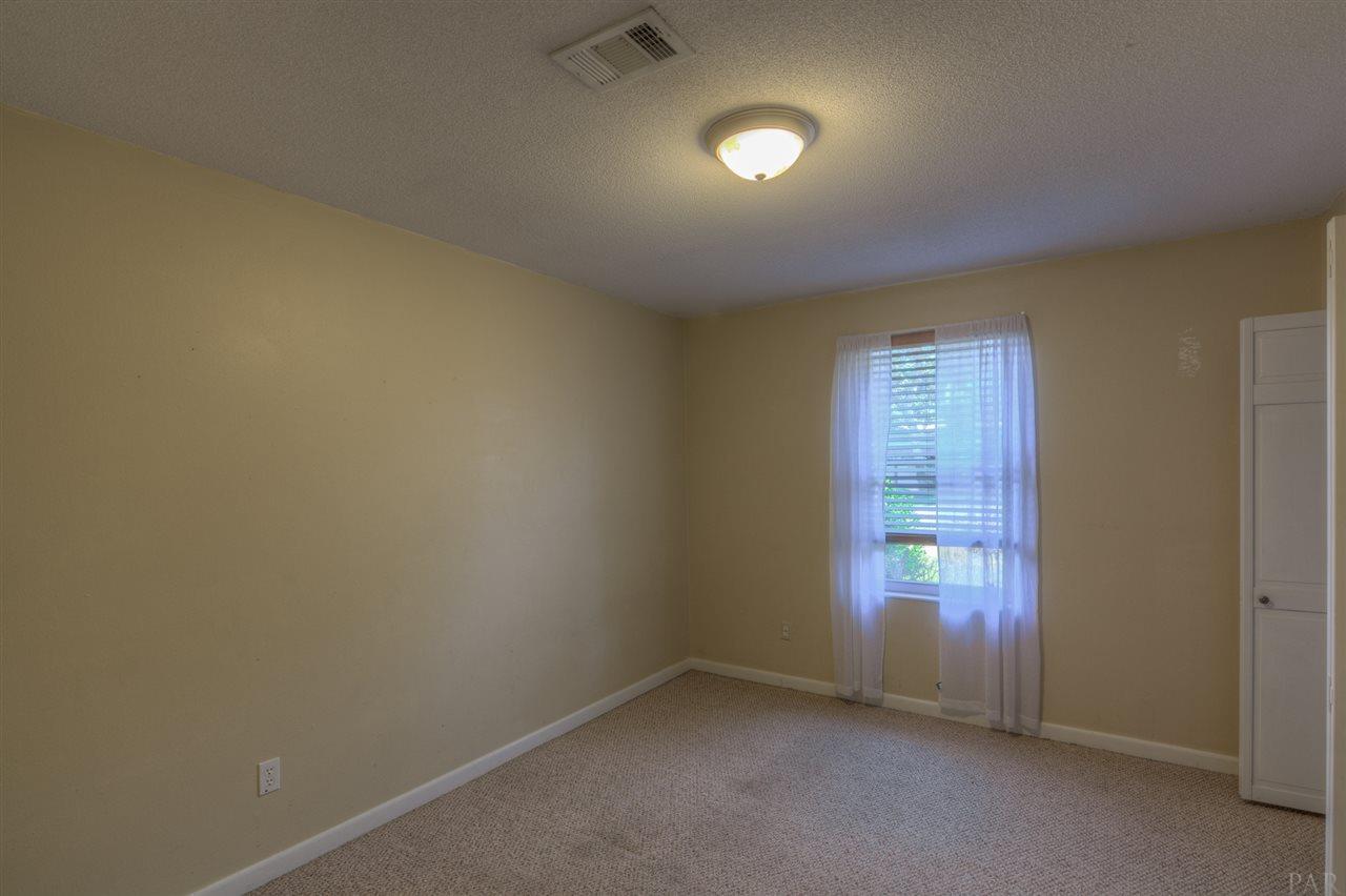 1337 Windsor Park Road Gulf Breeze, FL 32563 - Photo 24 of 39