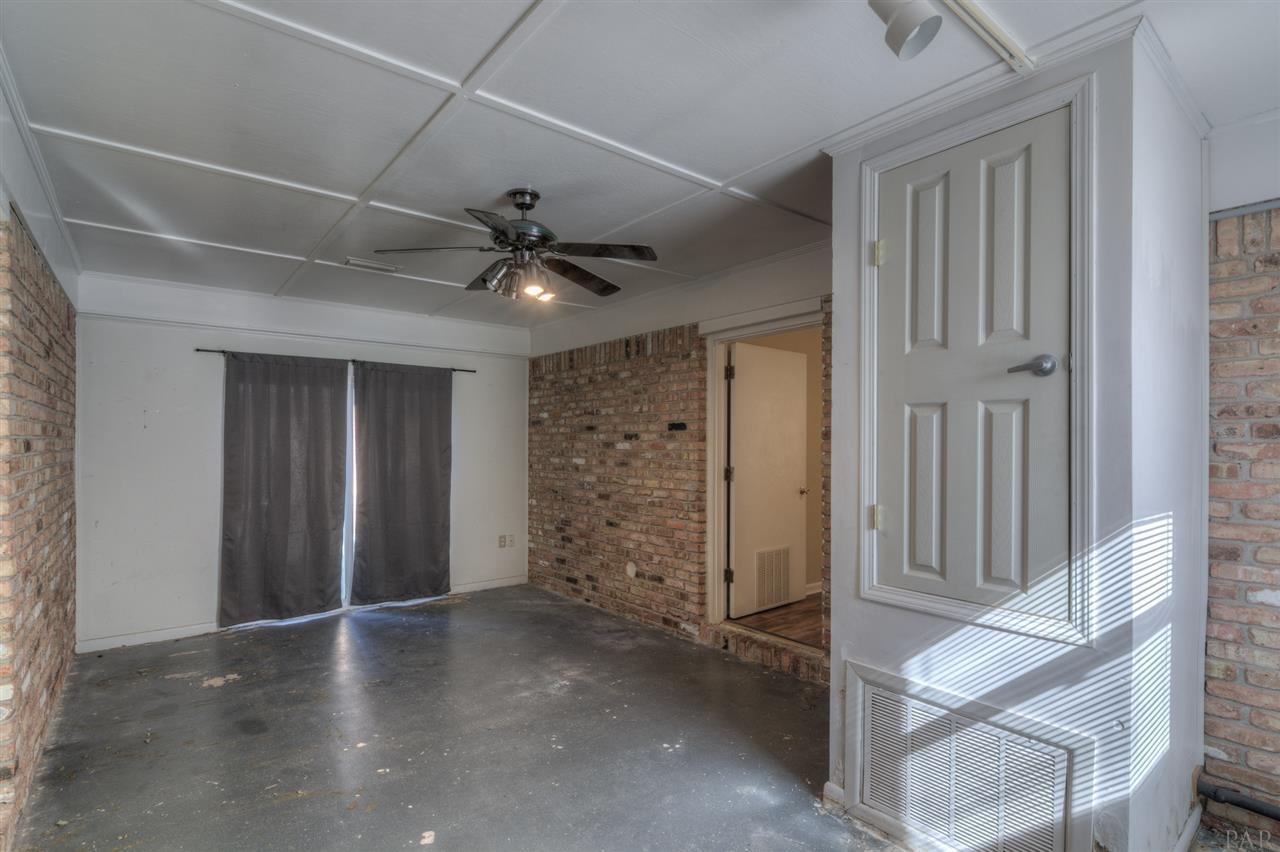 1337 Windsor Park Road Gulf Breeze, FL 32563 - Photo 28 of 39