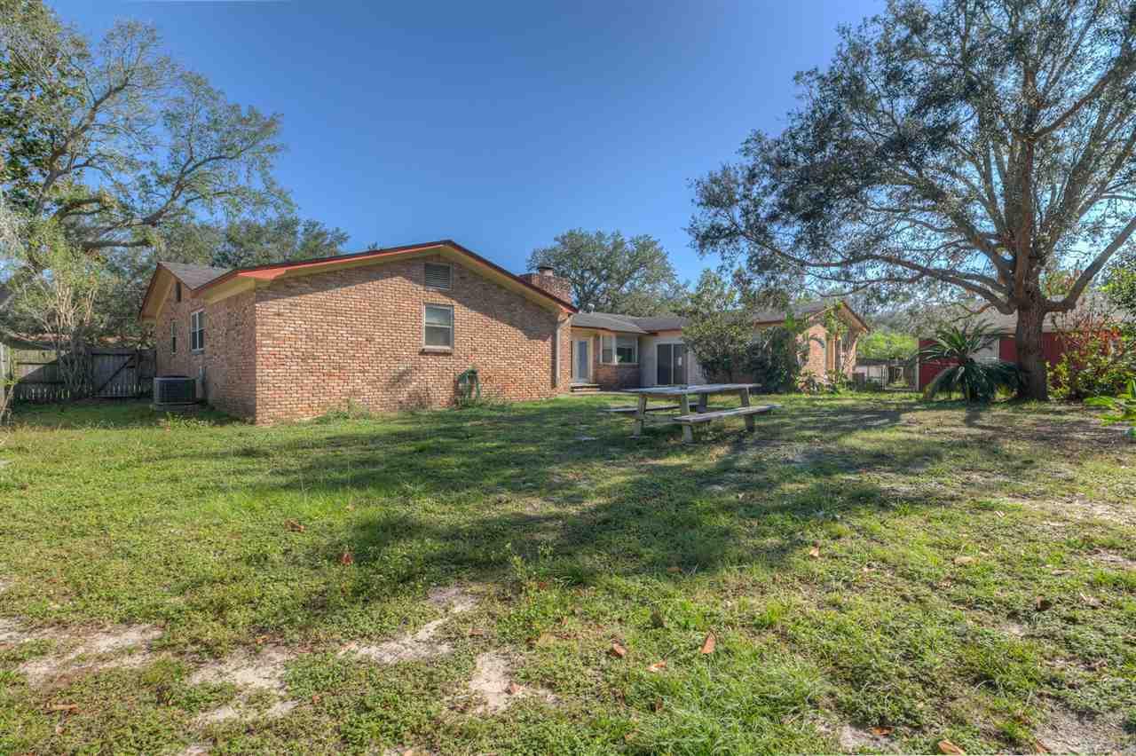 1337 Windsor Park Road Gulf Breeze, FL 32563 - Photo 35 of 39