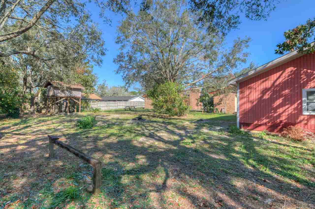 1337 Windsor Park Road Gulf Breeze, FL 32563 - Photo 38 of 39