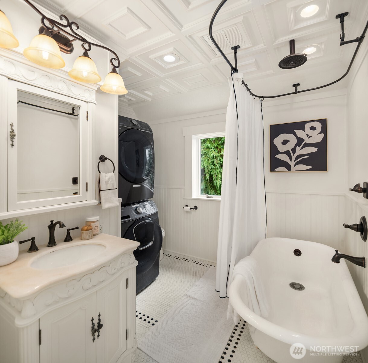 3435 Walnut Avenue Southwest Seattle, WA 98116 - Photo 19 of 36 Gallery Image 19