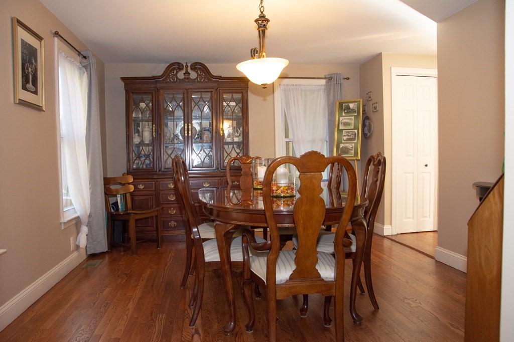 1073 Concord Road Marlborough, MA 01752 - Photo 7 of 29 Gallery Image 7