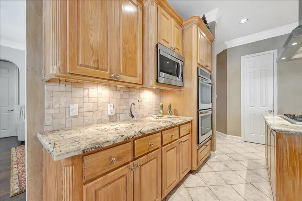 $799,000 | 15411 Rocky Oak Court, Houston, TX 77059