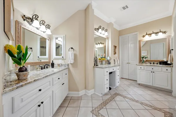 $799,000 | 15411 Rocky Oak Court, Houston, TX 77059