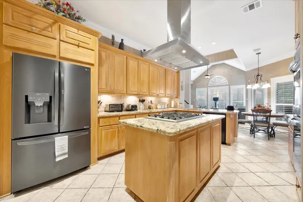 $799,000 | 15411 Rocky Oak Court, Houston, TX 77059