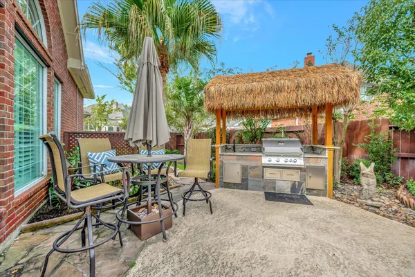 $799,000 | 15411 Rocky Oak Court, Houston, TX 77059