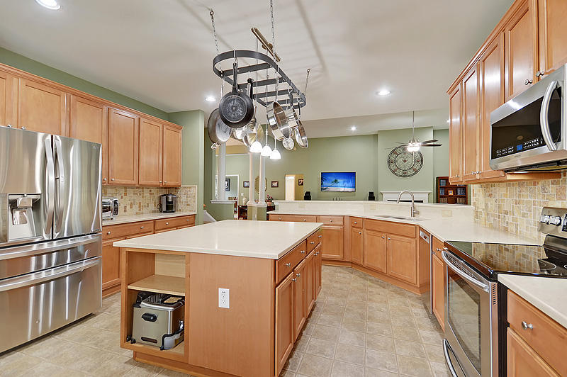 119 Spring Meadows Drive Summerville, SC 29485 - Photo 16 of 40 DSC_0160And7more1-copy