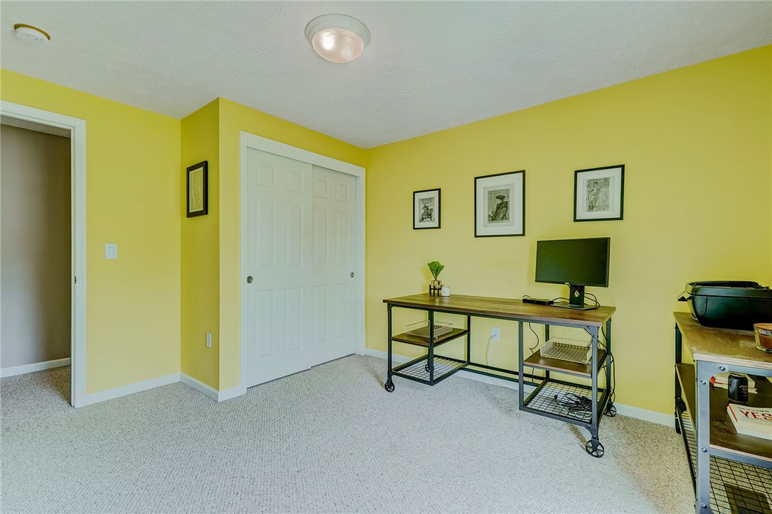 809 Lindsey Circle Webster, NY 14580 - Photo 29 of 50