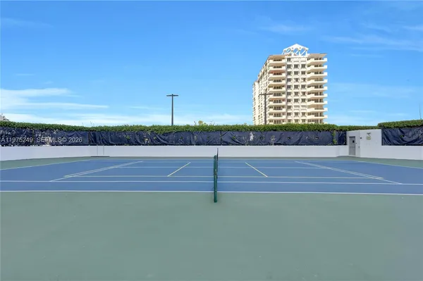 a view of a multi story building