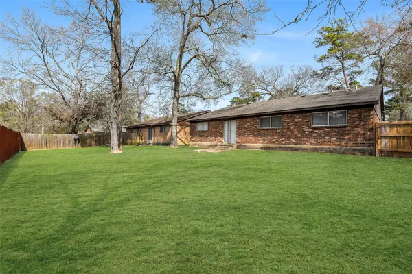 $290,000 | 217 Lazy Lane, Conroe, TX 77301