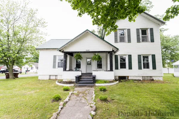 $169,900 | 205 North Lincoln Avenue, Lakeview, MI 48850