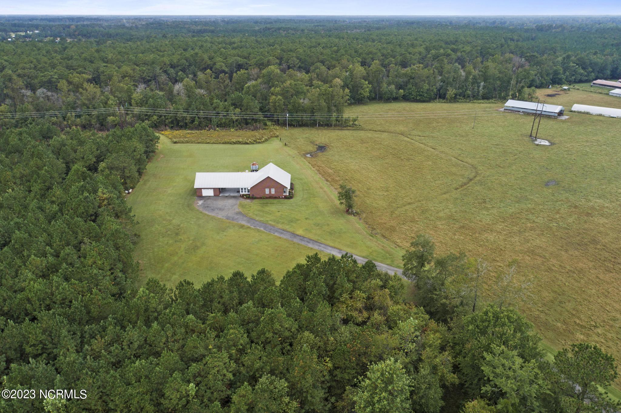 281 King Road Jacksonville, NC 28540 - Photo 17 of 45 DJI_0120