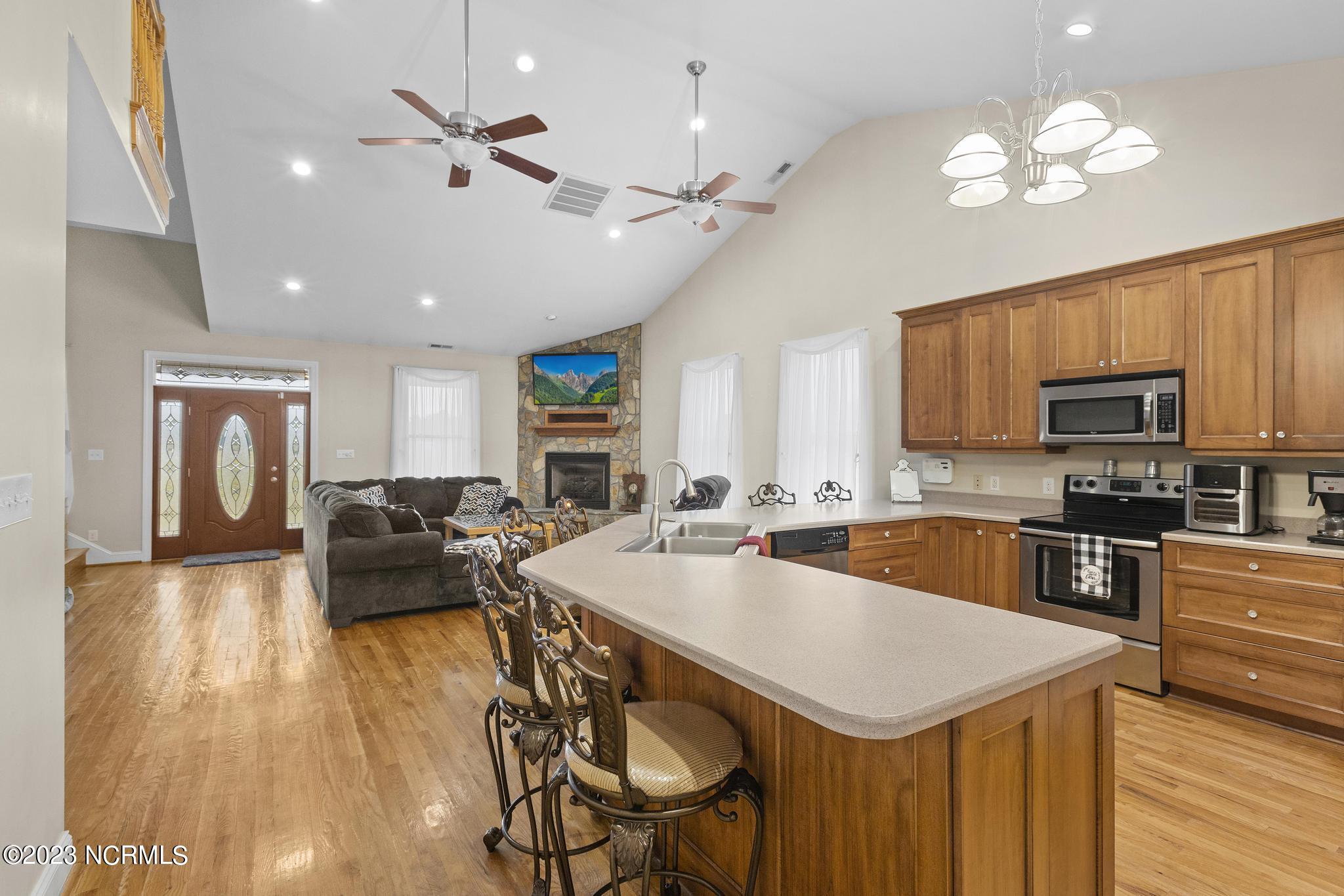 281 King Road Jacksonville, NC 28540 - Photo 18 of 45 IMG_2148