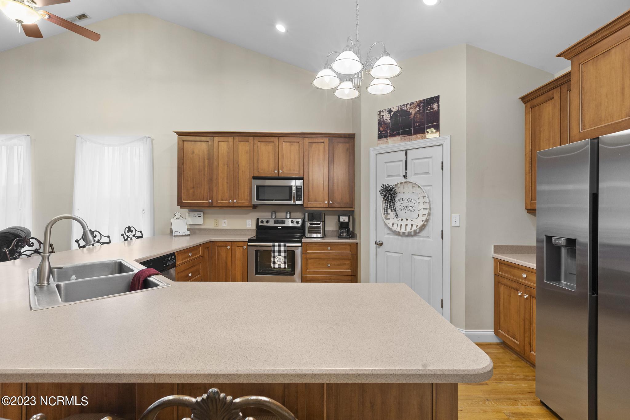 281 King Road Jacksonville, NC 28540 - Photo 19 of 45 IMG_2151