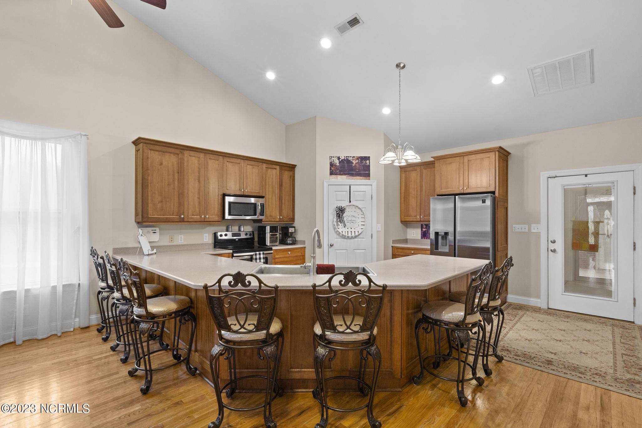 281 King Road Jacksonville, NC 28540 - Photo 20 of 45 IMG_2154