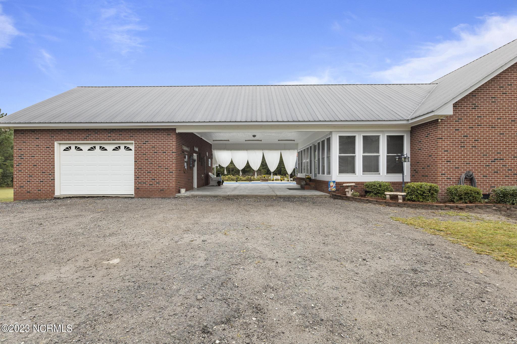 281 King Road Jacksonville, NC 28540 - Photo 6 of 45 IMG_2235