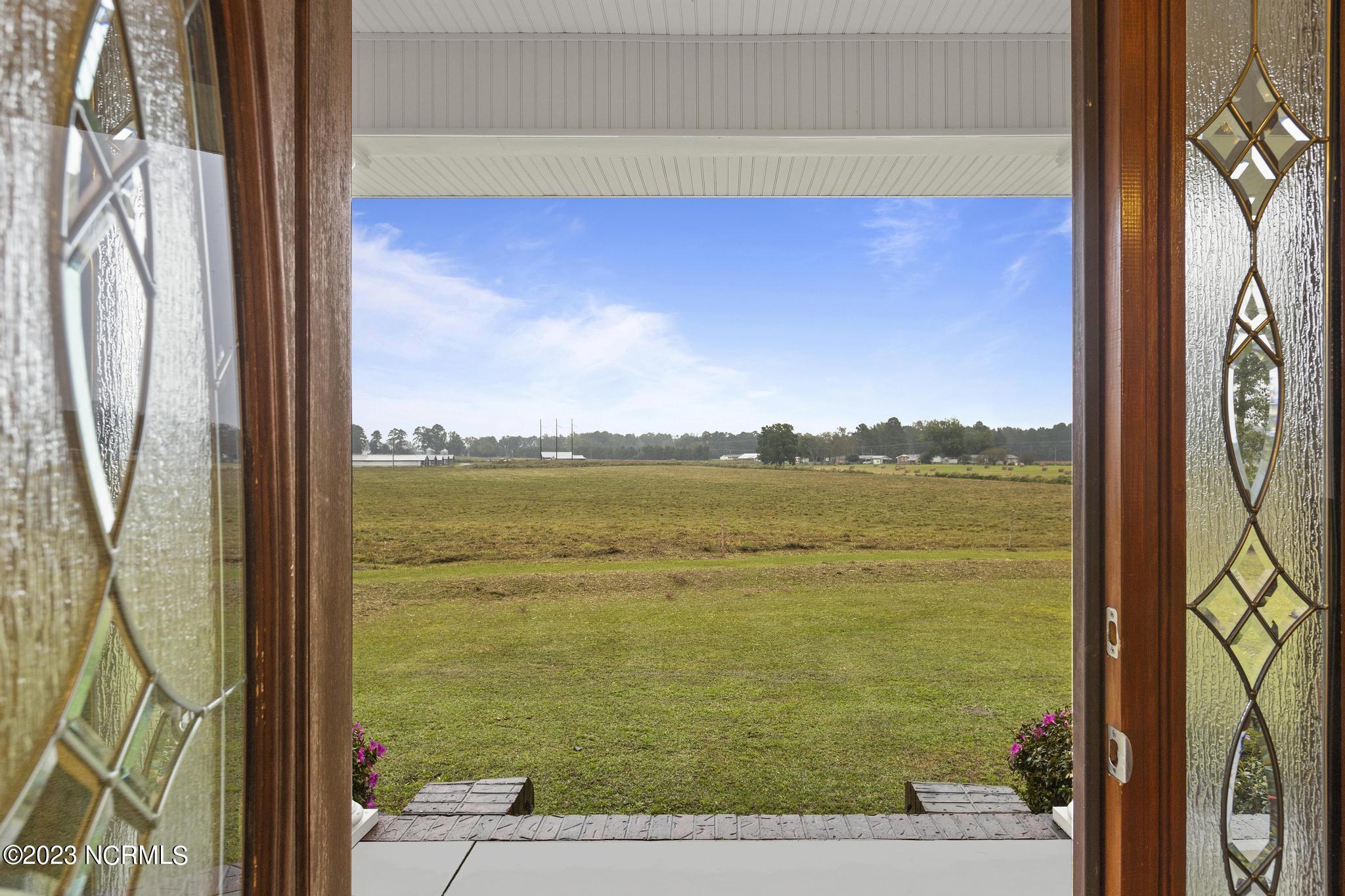 281 King Road Jacksonville, NC 28540 - Photo 10 of 45 IMG_2223