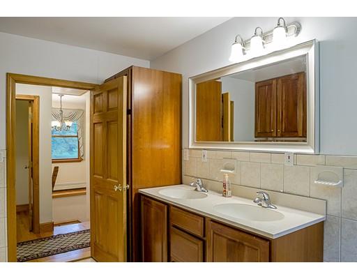 148 Howe Street Natick, MA 01760 - Photo 18 of 30 Gallery Image 18