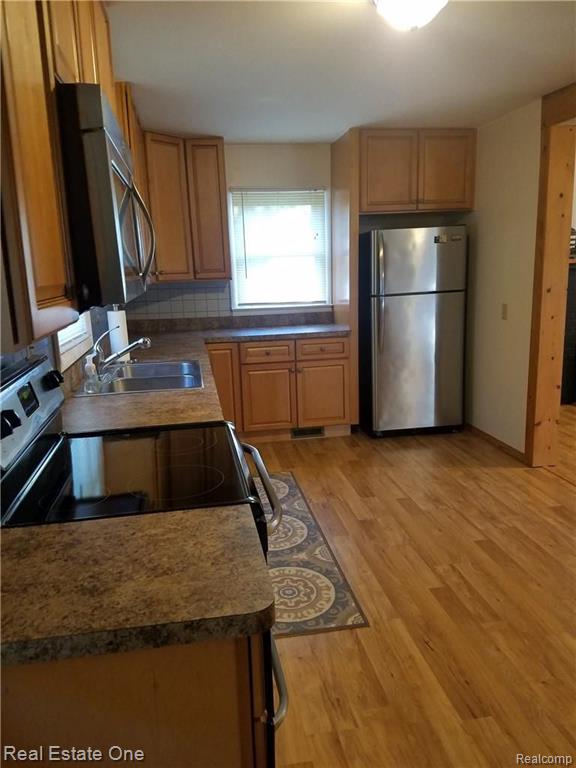 4229 West Allen Road Howell, MI 48855 - Photo 13 of 21 Gallery Image 13