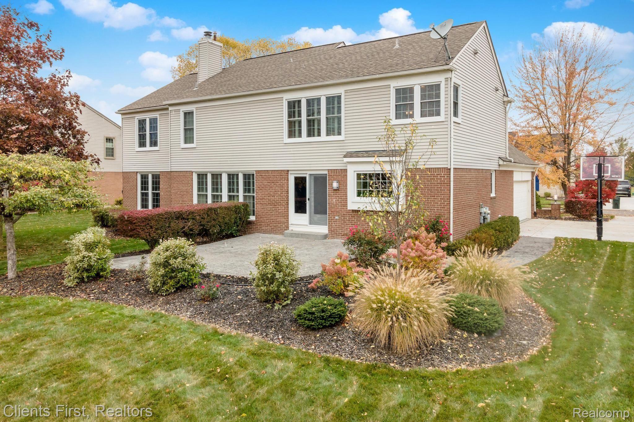 47079 Eastbourne Road Canton, MI 48188 - Photo 3 of 75