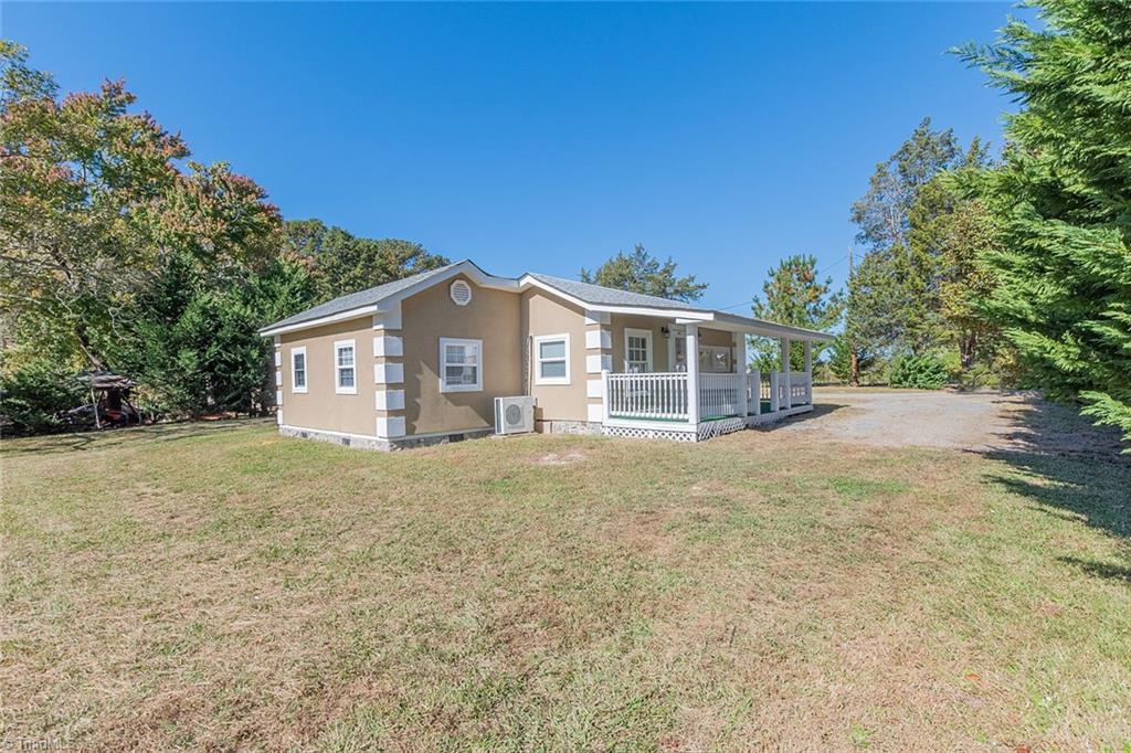 105 Mabe Road Star, NC 27356 - Photo 2 of 41