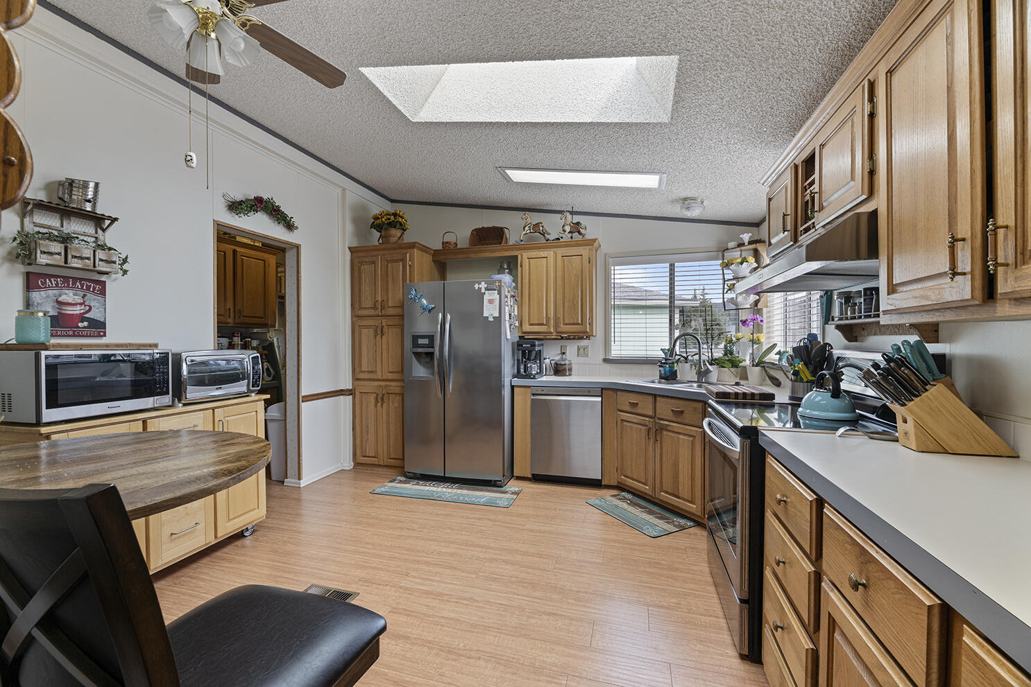 104 Hart Circle Shady Cove, OR 97539 - Photo 11 of 33