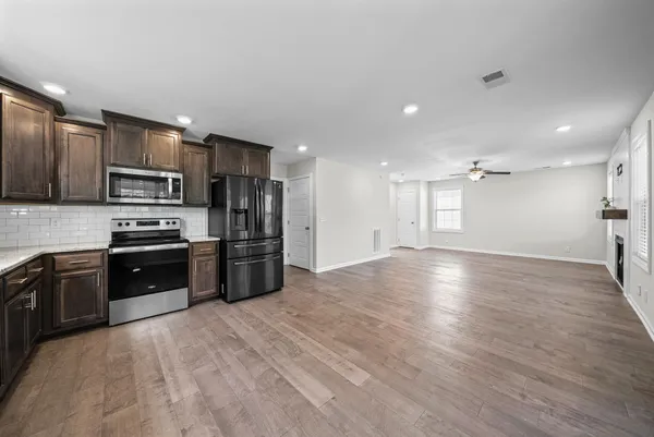 $2,395 | 748 Jodine Ann Drive, Clarksville, TN 37043